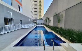 MV 148A Espetacular Apartamento Em Frente Ao Metrô Brás ! - Rua Coronel Mursa, 56 - Bras